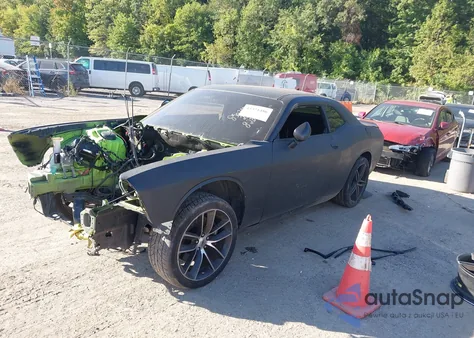 2015 Dodge Challenger R/T Scat Pack z USA, uszkodzony, nr VIN 2C3CDZFJ2FH809532